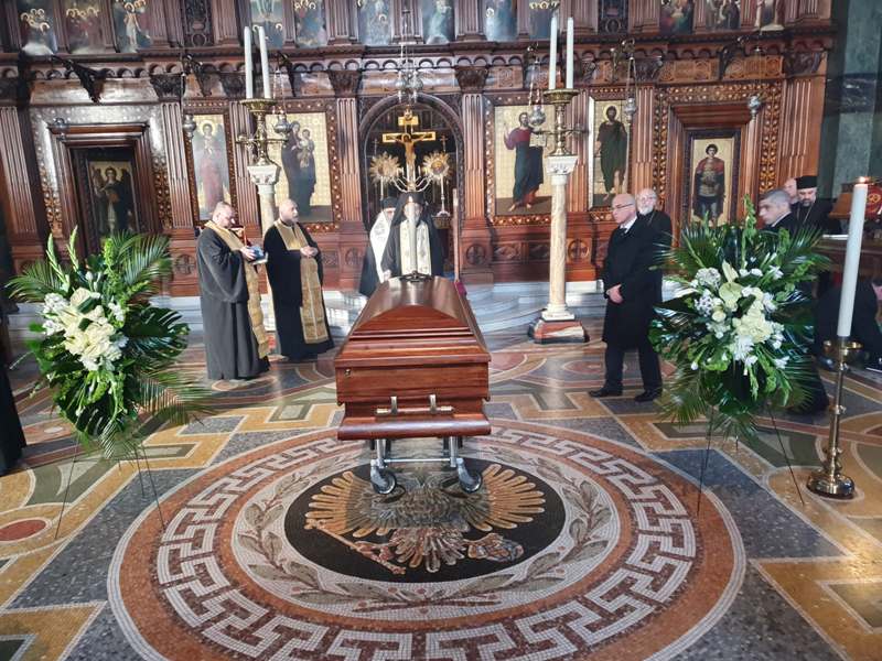 The body of the late Archbishop Gregorios was laid in state at the Cathedral of the Divine Wisdom in Bayswater.